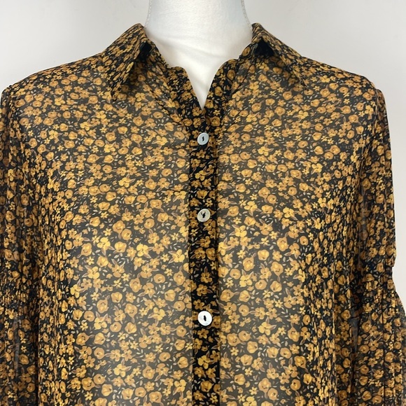 Zara Yellow and Black Ditsy Floral Button Up Ruched Sleeve Blouse. Size Small. - Picture 3 of 11